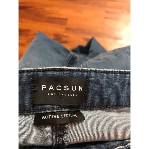 PacSun Ladies Jeans - Picture 4 of 5